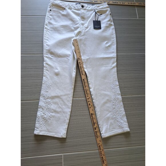 Simply Vera Wang Size 16 Womens White Cropped Jeans Embroidered High Rise NEW - Picture 10 of 11